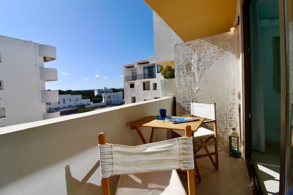 Agradable Apartamento Con Terraza En Formentera إس بويولس المظهر الخارجي الصورة